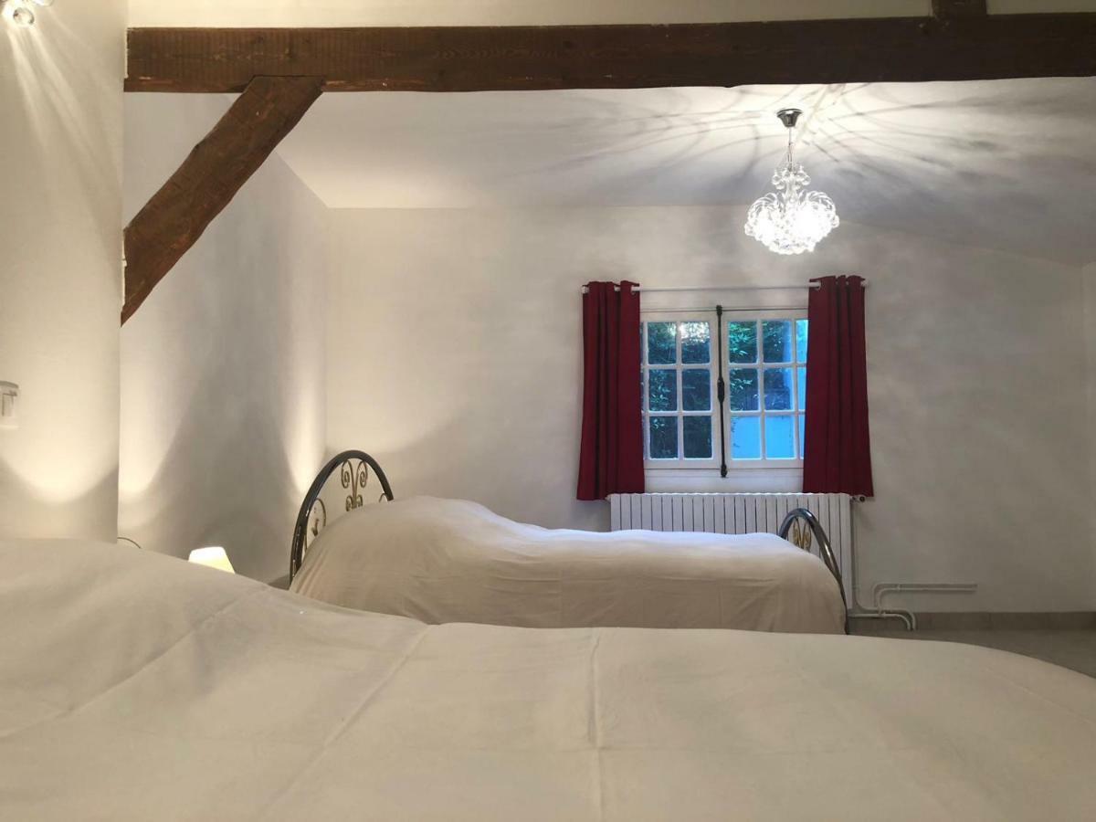 Maison En Bord De Seine Boissise-le-Roi Dış mekan fotoğraf